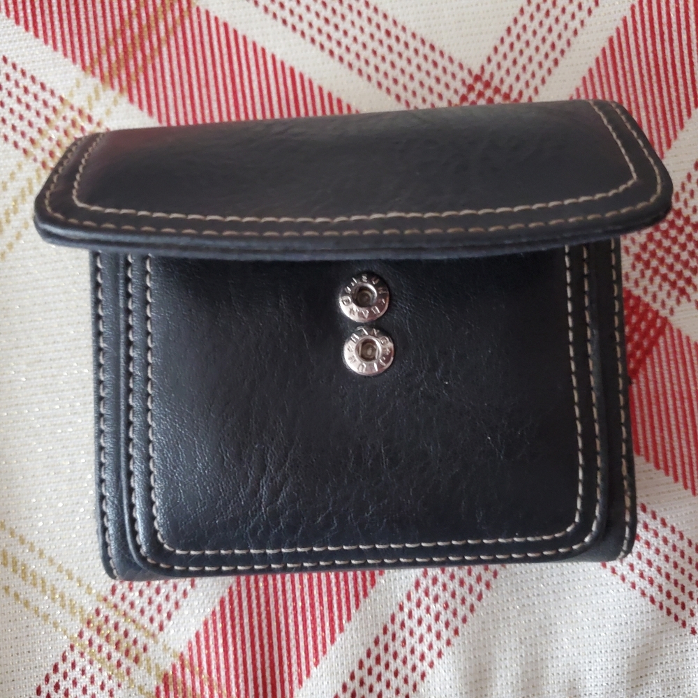 Relic Black Leather Key & Card Holder - Picture 3 of 4